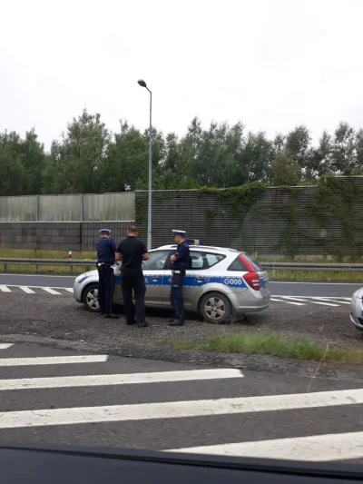 korpoRator - #heheszki #policja
"Zjazd z obwodnicy w kierunku Zakopanego, zatrzasnel...