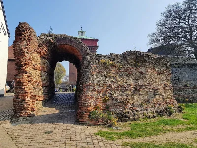 IMPERIUMROMANUM - RUINY BALKERNE GATE W COLCHESTER 

Ruiny Balkerne Gate w Colchest...