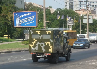 efceka - O gurwa, Honker w służbie ukraińskiej armii xD

#motoryzacja #samochody #h...
