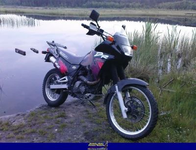 J.....e - @nagro85: Na Islandii jest muzeum motocykli, stoi tam Suzuki DR650RSE jakie...