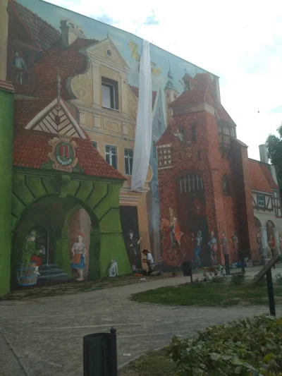 johnitoo - Browar Namysłów, piękny mural (｡◕‿‿◕｡)
Jak widać prace jeszcze trwają.

P....