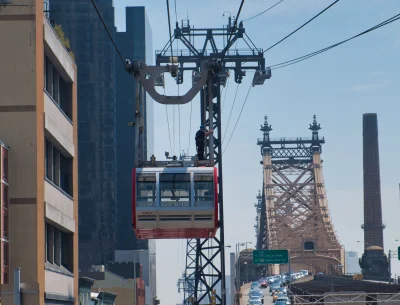 antekwpodrozy - Przejażdżka Roosevelt Island Tramway w Nowym Jorku w perspektywie 360...