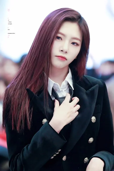 XKHYCCB2dX - #jiu #dreamcatcher 
#koreanka