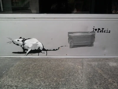afekt - #graffiti #kielce Ładny szczurek, niestety zakleili mu wejście :/