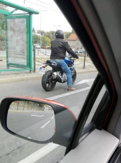 piwomojepaliwo - @Rokky: @soxn: a tam, co wy wiecie o jeździe na moto...