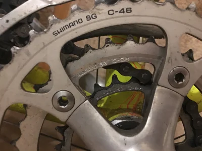 cripz - Mam stara korbę shimano sg C 46/36/24. Niestety nie mogę jej dostać nigdzie p...