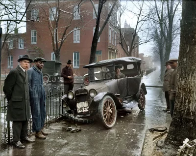 j.....n - Wypadek samochodowy - Nowy Jork, 1921
#fotohistoria #motoryzacja