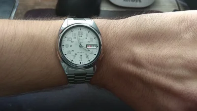 cinkowsky - Nie za mały? 
#zegarki #pokazzegarek #watchboners