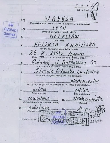 hardodat46 - @#!$%@?: jest cała teczka dowodów podpisanych przez Lecha Wałęse i wiele...