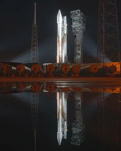 d.....4 - Atlas V przed startem. 

#kosmos #cygnus #rakiety #atlasv