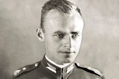 amath - Mamy poranek 14 maja 1901 roku, urodzony wczoraj Rotmistrz Witold Pilecki wła...