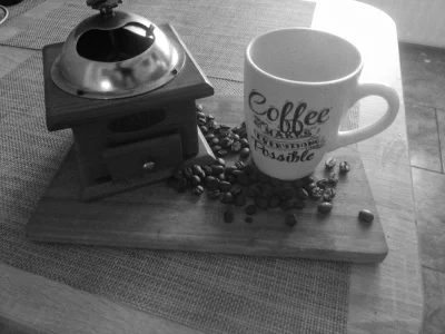 Pitaq - Komuś kawy? I to czarnej kawy, bez śmietanki i żadnych gadek?! Dzień dobry ʕ•...