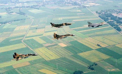 CanisLupusLupus - #aircraftboners #mig29 #su22 #f16

foto: Sgt1 Floris Griek