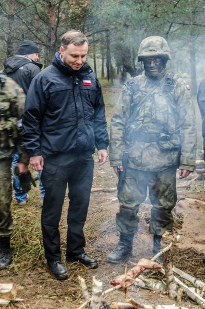 navazz - #wojskopolskie 
#duda 
Prezydent Andrzej Duda podczas ćwiczeń Dragon-15 pi...