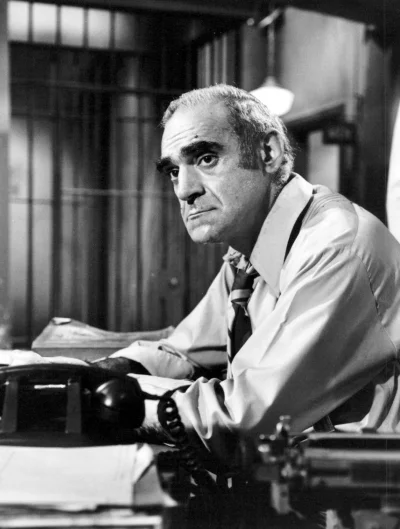 T.....i - W wieku 94 lat zmarł wczoraj Abe Vigoda, odtwórca roli Salvatore Tessio w O...