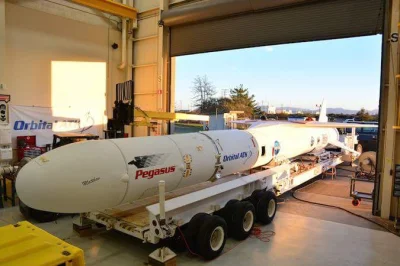 d.....4 - Pegasus XL przygotowywany do poniedziałkowego startu. 

http://spaceflightn...