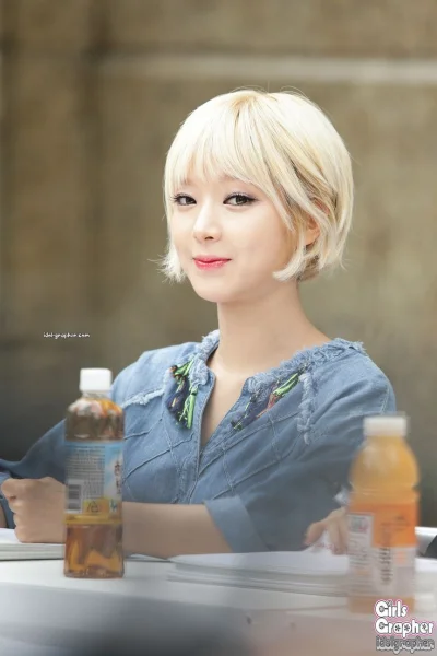 MiroslawWypok - #choa #aoa
#koreanka