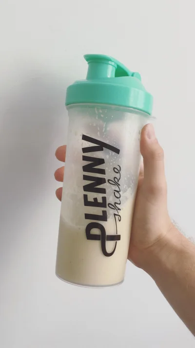 bartaz - Dzisiaj przyszło. No to testujemy. ( ͡º ͜ʖ͡º) #plennyshake #soylent #joylent