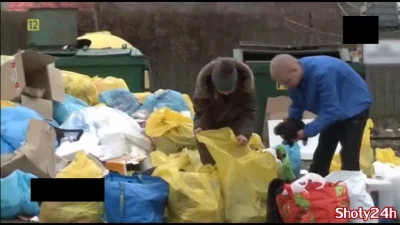 przemaszielony - > na rzecz fontanny obok gdzie myją się okoliczne menele XD

@Wanz...