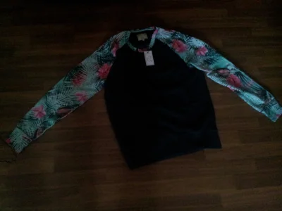 adeqsb - #ciuchy #bluza #zalando < Polecam tego allegrowicza.