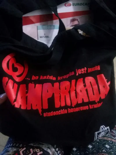 p.....y - dziś pierwszy raz oddalam krew w ramach #wampiriada w #sgh, wreszcie miałam...