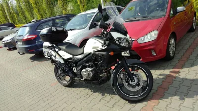 Kick_Ass - #motocykle 

Ej mirasy, będę sprzedawał swojego DL-a 650 , moto wyposażo...