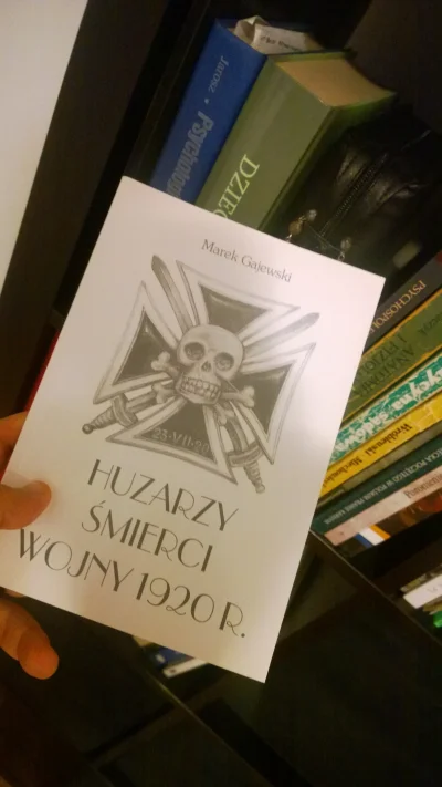 m.....i - @pan_Kmicic: trzeba czytać książki, a nie komentarze ignorantów. :)