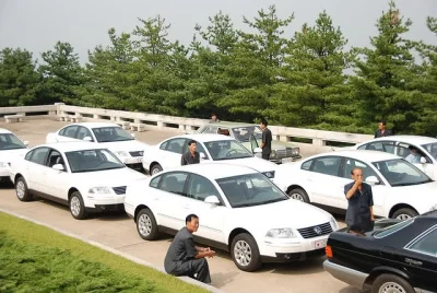 GolfNiePotrafi - Mało kto wie, że większość rządowych aut w Korei Północnej, to VW Pa...