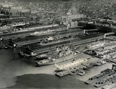 myrmekochoria - Port przy Brooklyn Army Terminal, USA 1946 (chyba)

Wpis
Solidny i...