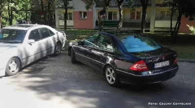 gtredakcja - Marian Błaszczyński szerokim gestem na parkingu 

http://gazetatrybuna...