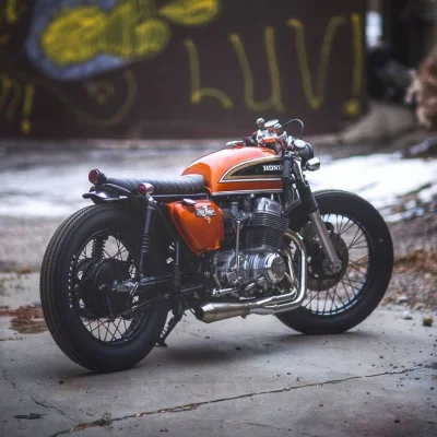 GodSafeTheQueen - 100% HOT Cafe Racer (⌐ ͡■ ͜ʖ ͡■)
#caferacer #motocykle