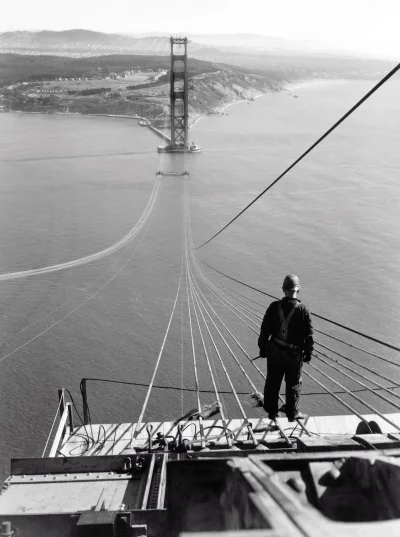 B4loco - Budowa mostu Golden Gate, 1935r.

#ciekawostki #fotografia #vintage #mosty...