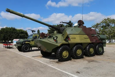 janoosh - Kubański wynalazek, BTR-100 czyli połączenie kadłuba transportera BTR-60 i ...