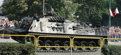 nestea_rsw - Czy ktoś wie jak nazywa się ten pojazd?
#defilada #katowice #militaria #...