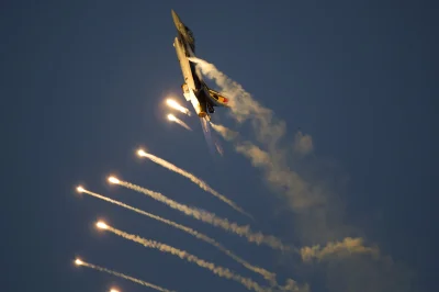 r.....r - Belgijski F-16 podczas pokazu dynamicznego w Radomiu
Zapraszam na tag z mo...