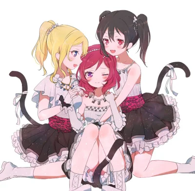 Morimasa - #randomanimeshit #lovelive #makinishikino #eriayase #nicoyazawa #blushedfa...