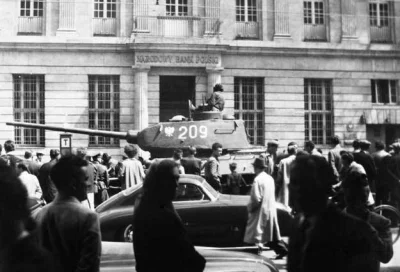 kuraku - Inne spojrzenie na Poznański Czerwiec 56'.
Oprócz protestujących i czołgu t...