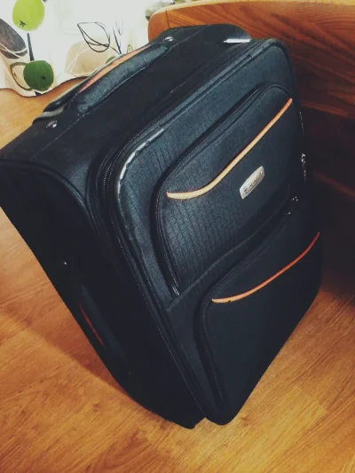 S___K - Miraski, gdzie kupie dużą walizkę tego typu w miarę tanio (do 300pln) w #krak...