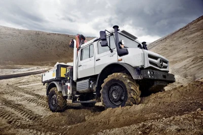 m.....l - http://www.topspeed.com/trucks/truck-reviews/mercedes/2014-mercedes-benz-un...