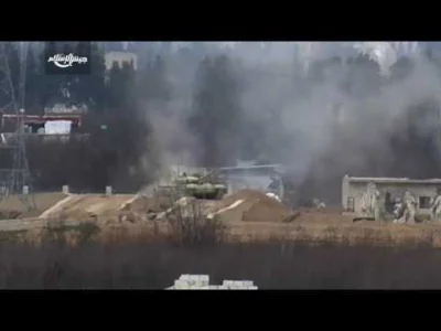 60groszyzawpis - Armia Islamu trafia dopancerzonego rządowego T-72 w okolicy Hazaramy...
