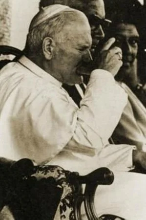 tomosano - Chciałbym przypomnieć, że nawet sam papież Polak Jan Paweł II spożywał Kav...