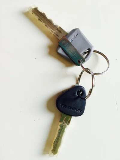 o.....a - @ousia: @Qardius: @Imfromalaska: zostały zapasowe kluczyki do o-locków