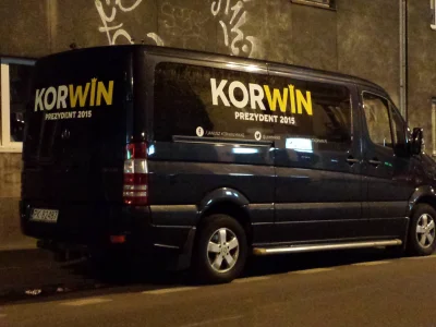 Robert_K - Mirki zobaczcie co spotkałem w Warszawie :) 

#korwin #wyboryprezydencki...