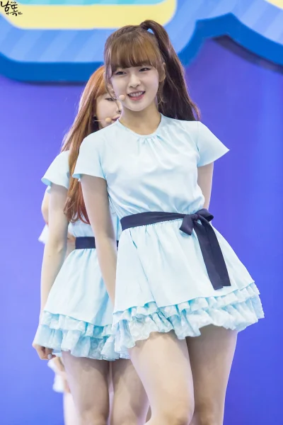 K.....o - #arin #ohmygirl 
#koreanka