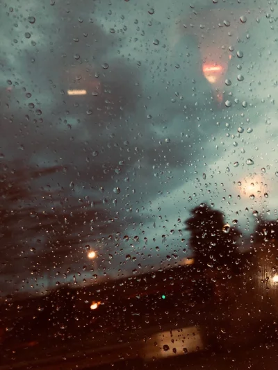 zhydan - pada deszcz