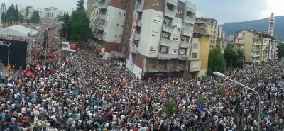 PatologiiZew - Zdjęcie z protestu antyrządowego w Skopje. Mają rozmach.
Tutaj na żyw...