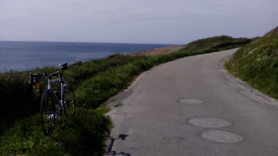 m.....1 - Fajnie jest jeździć rowerem nad oceanem.
#oswiadczenie #tylkoszosa #szosa