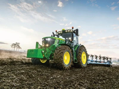 hqvkamil - 6250R 300KM i funkcje zwiększajace wydajność i czas pracy.
#traktorboners