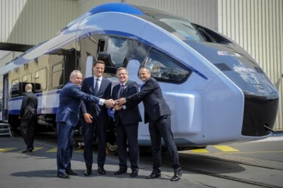 d.....i - Umowa PKP Intercity z Pesą na zakup 20 pociągów Dart zakłada możliwość doda...