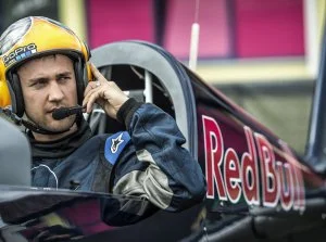 dizzapointed - Łukasz Czepiela, pierwszy Polak w Red Bull Air Race - wywiad.

#lotnic...